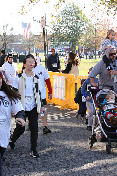 FinishFunRun_1576