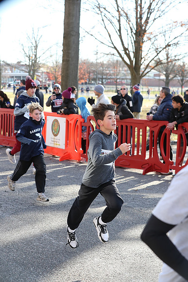 FinishFunRun_0127