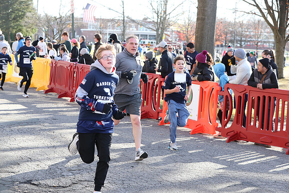 FinishFunRun_0200