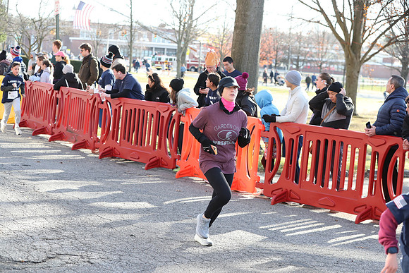 FinishFunRun_0324