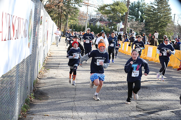 FinishFunRun_0328