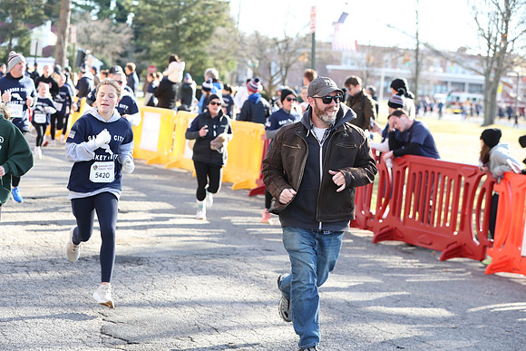 FinishFunRun_0383