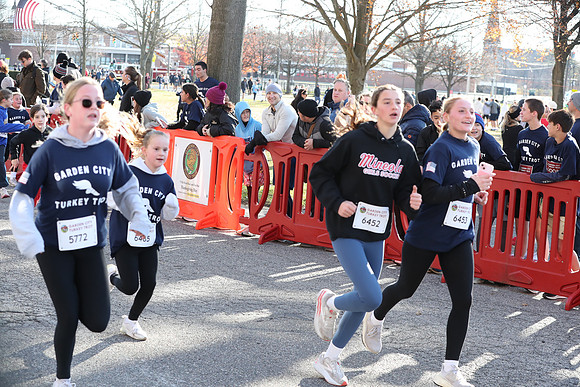 FinishFunRun_0396