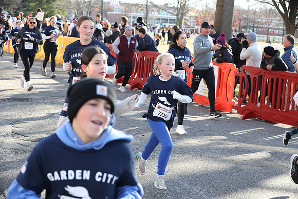 FinishFunRun_0472