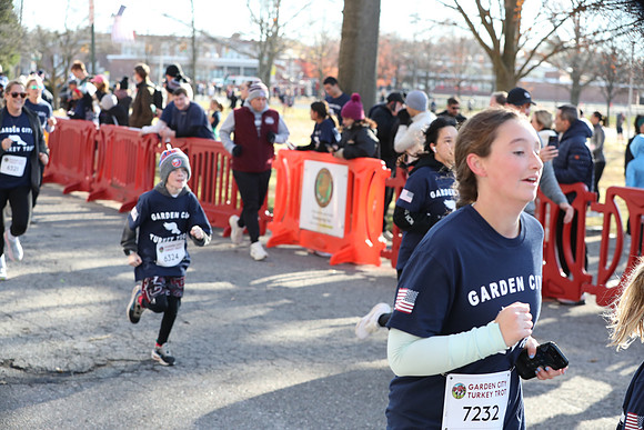 FinishFunRun_0474
