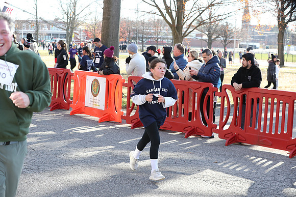 FinishFunRun_0515