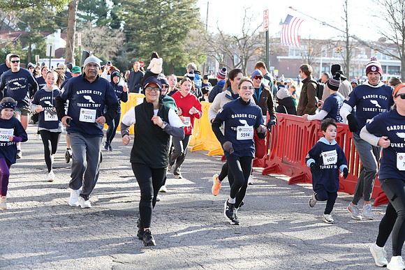 FinishFunRun_0516