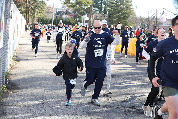 FinishFunRun_0525