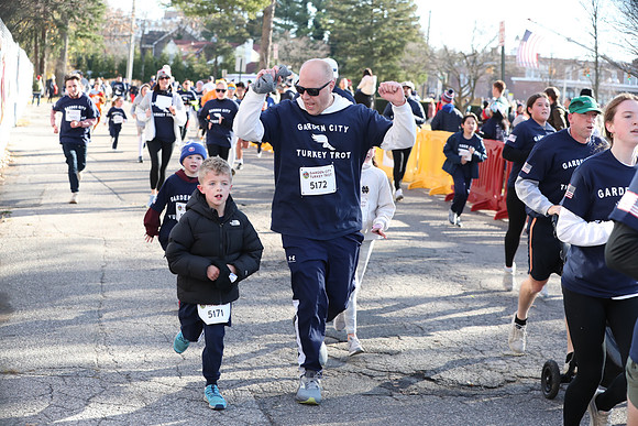 FinishFunRun_0526