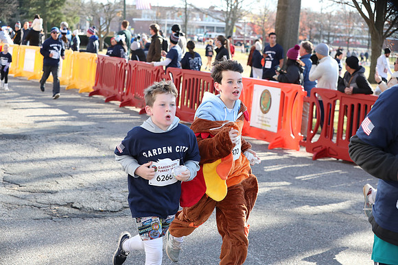 FinishFunRun_0542
