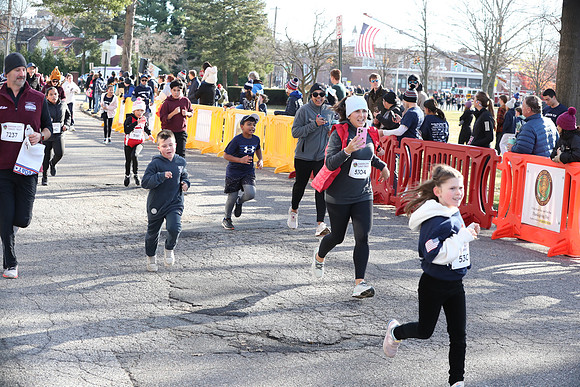 FinishFunRun_0564