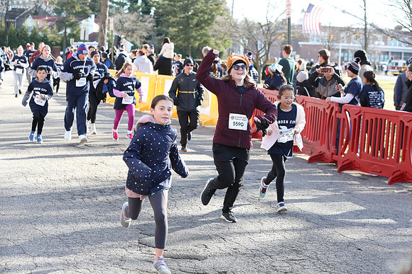 FinishFunRun_0575