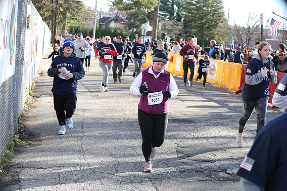 FinishFunRun_0584