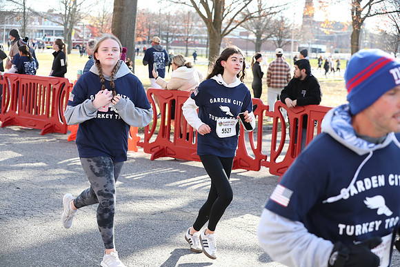 FinishFunRun_0587