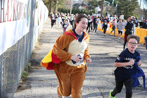 FinishFunRun_0640