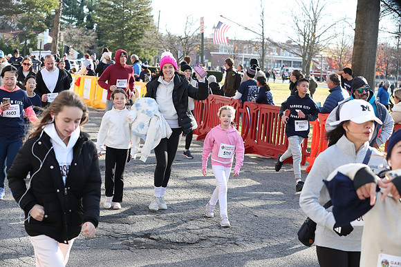 FinishFunRun_0664