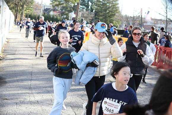 FinishFunRun_0672