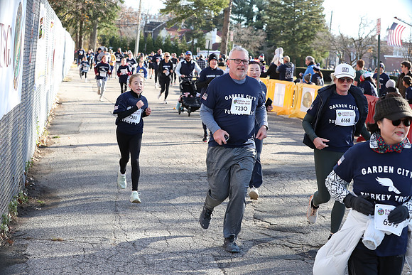 FinishFunRun_0690