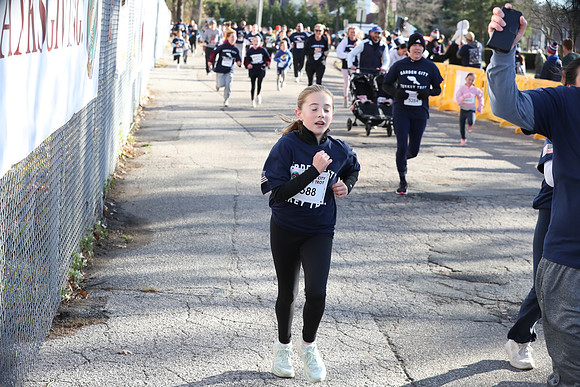 FinishFunRun_0693
