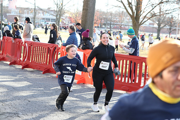 FinishFunRun_0752