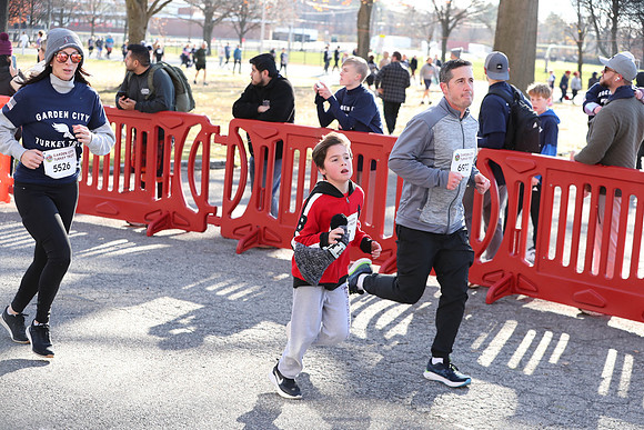 FinishFunRun_0825