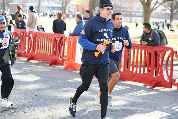 FinishFunRun_0833