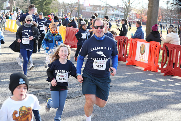 FinishFunRun_1002