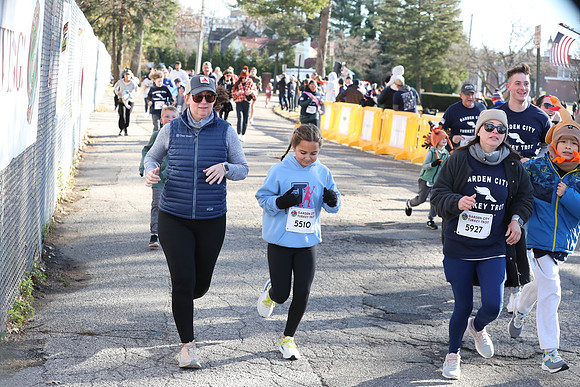 FinishFunRun_1004