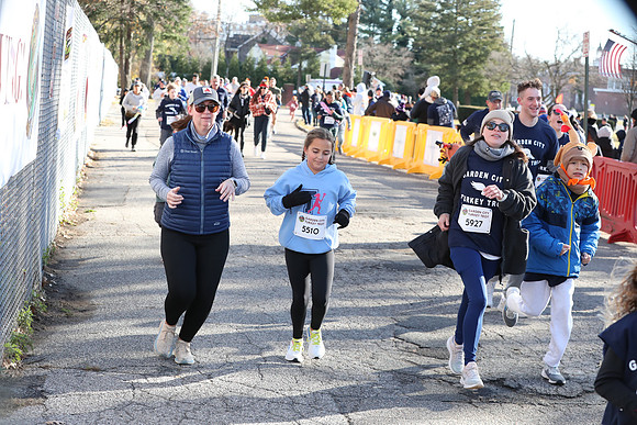 FinishFunRun_1003