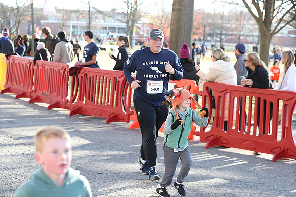 FinishFunRun_1010