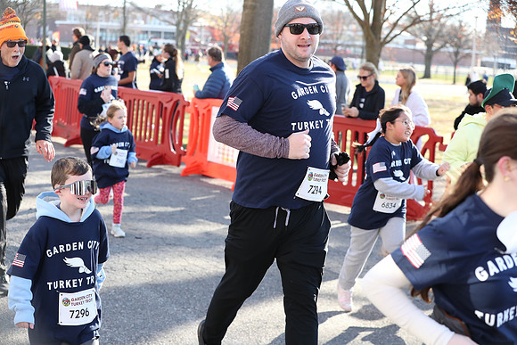 FinishFunRun_1049