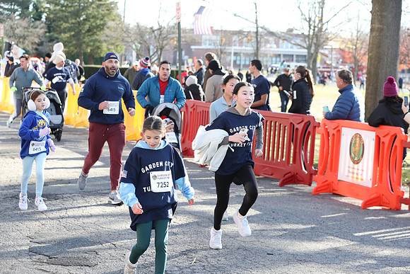 FinishFunRun_1055
