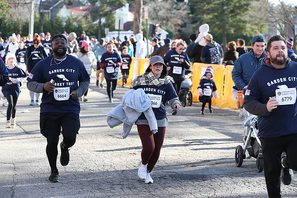 FinishFunRun_1082