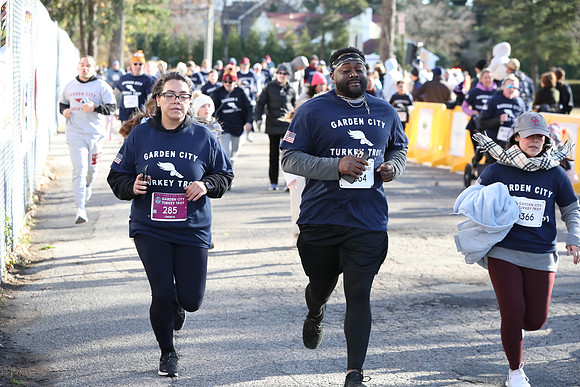 FinishFunRun_1084
