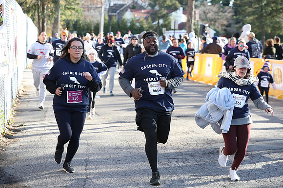 FinishFunRun_1083