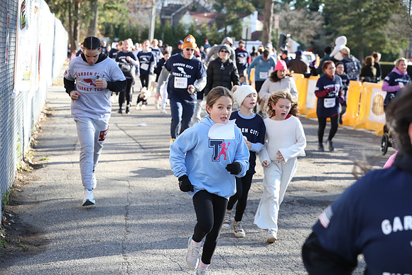 FinishFunRun_1087