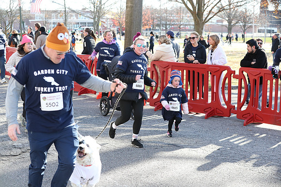 FinishFunRun_1093