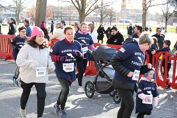 FinishFunRun_1097