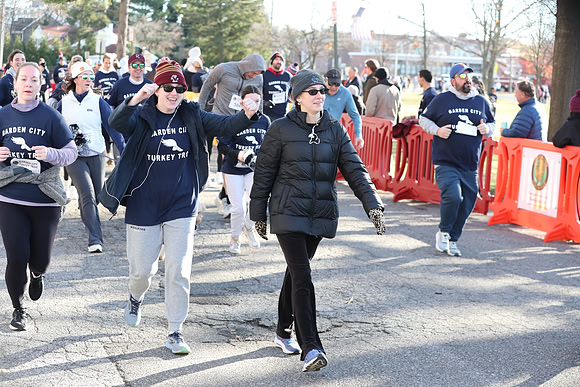 FinishFunRun_1098