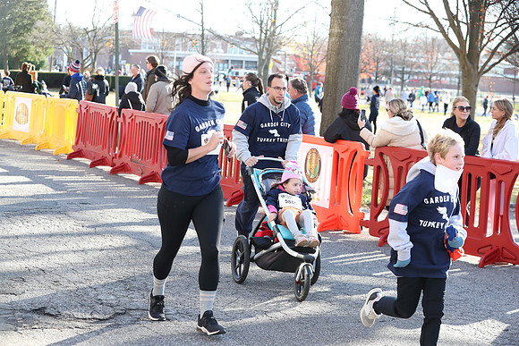 FinishFunRun_1156