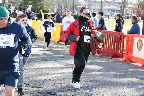 FinishFunRun_1160