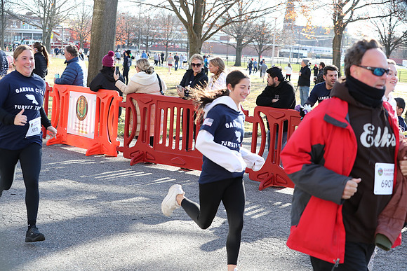 FinishFunRun_1164