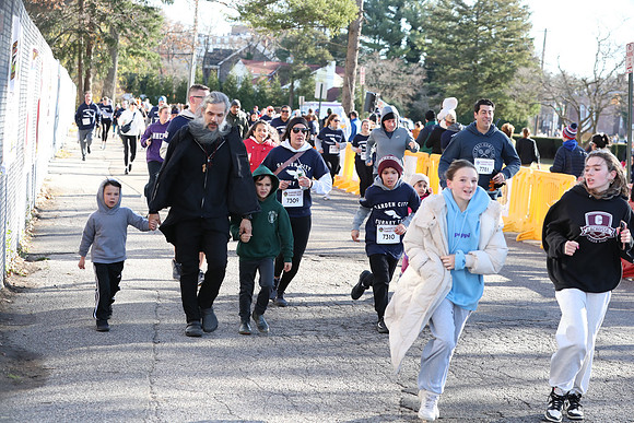 FinishFunRun_1172
