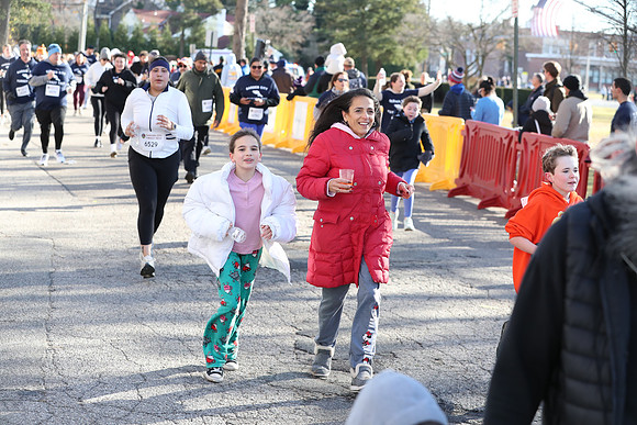 FinishFunRun_1182