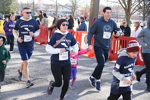 FinishFunRun_1179