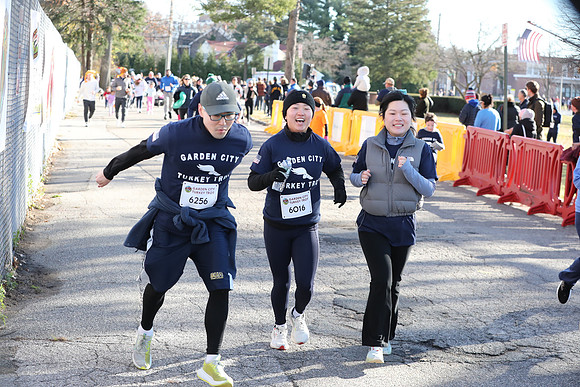 FinishFunRun_1235