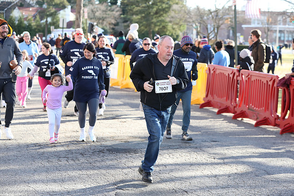 FinishFunRun_1251
