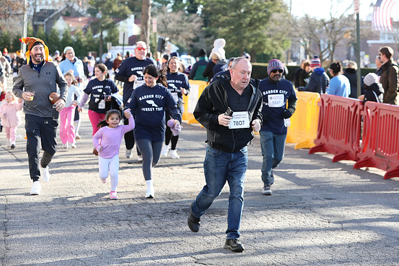 FinishFunRun_1250