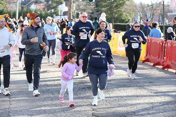 FinishFunRun_1254