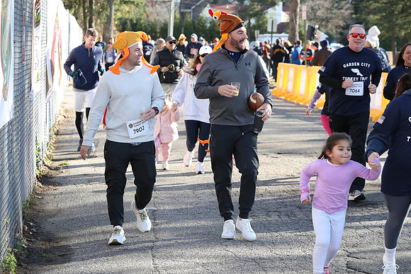 FinishFunRun_1256